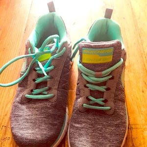 Women’s Sketchers Memory Foam Sneakers